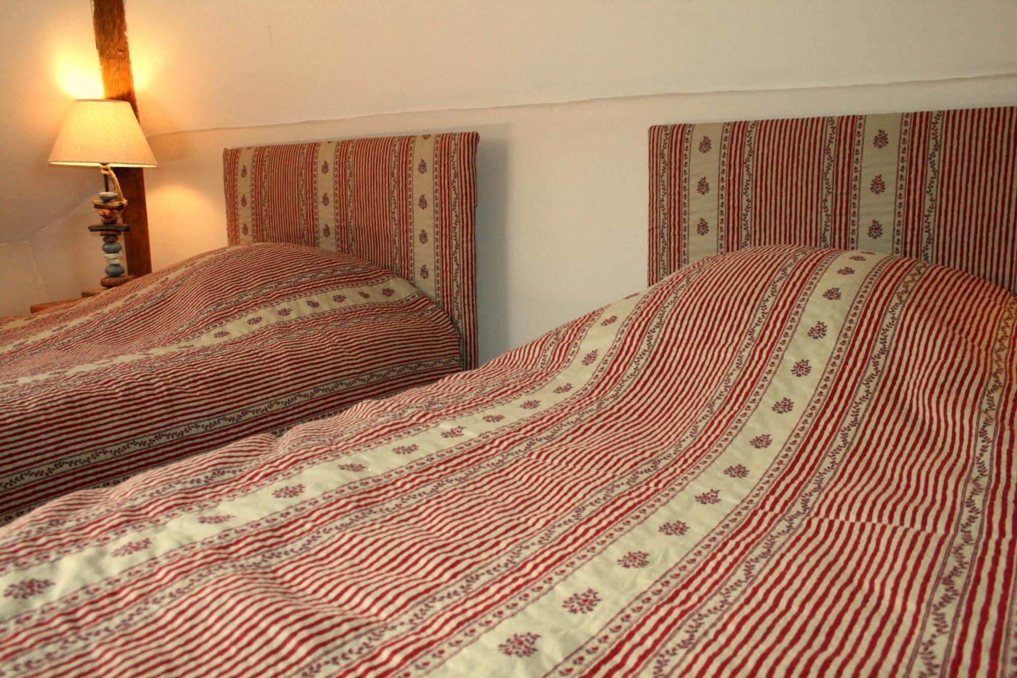 Chambres D'Hotes Du Jay La Guerche-sur-l'Aubois エクステリア 写真